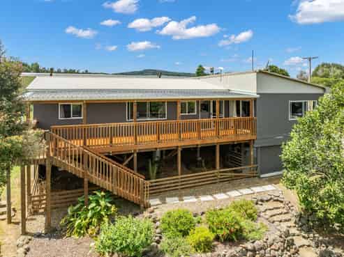 115 Woodward Road, Maungatapere