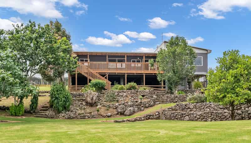 115 Woodward Road, Maungatapere