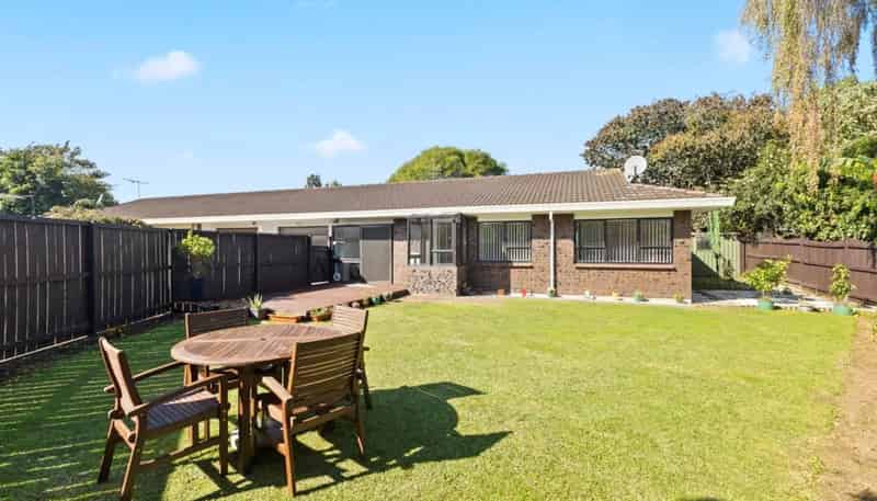 2/30 Kindergarten Drive, Conifer Grove