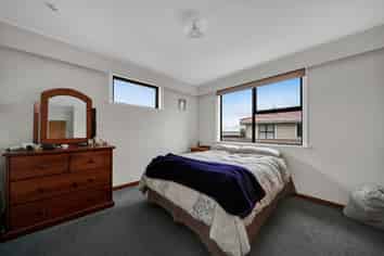 17 Murray Ave, Hawera