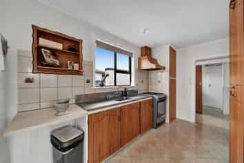 17 Murray Ave, Hawera