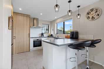 44B Waikite Road, Welcome Bay