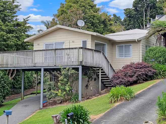 13 Granfield Place, Kamo