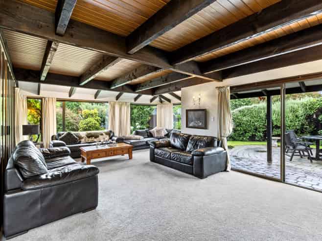 8 Payling Lane, Saint Albans