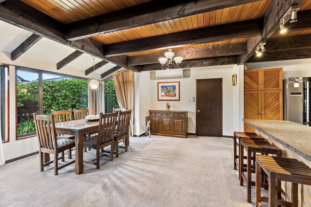 Exceptional Family Home - Widok 6