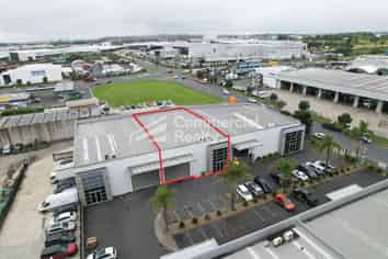 High Stud Wiri 635M² - 8 Car Parks