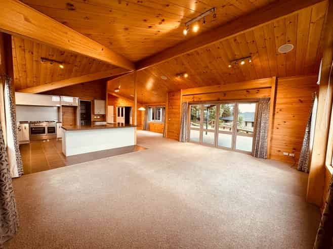 12 Mahoe Glade, Patumahoe