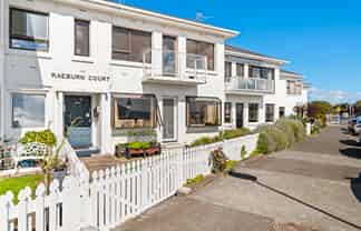 5/1 Cliff Road, St Heliers