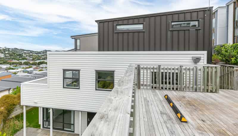 11/104 Maupuia Road, Maupuia