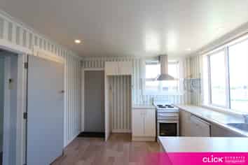 202 Gordon Road , Mosgiel