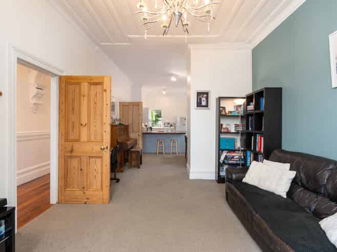 50 Maryhill Terrace, Maryhill