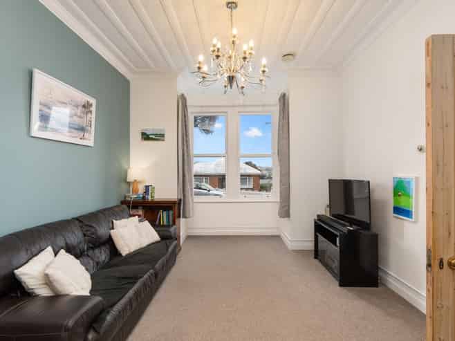 50 Maryhill Terrace, Maryhill