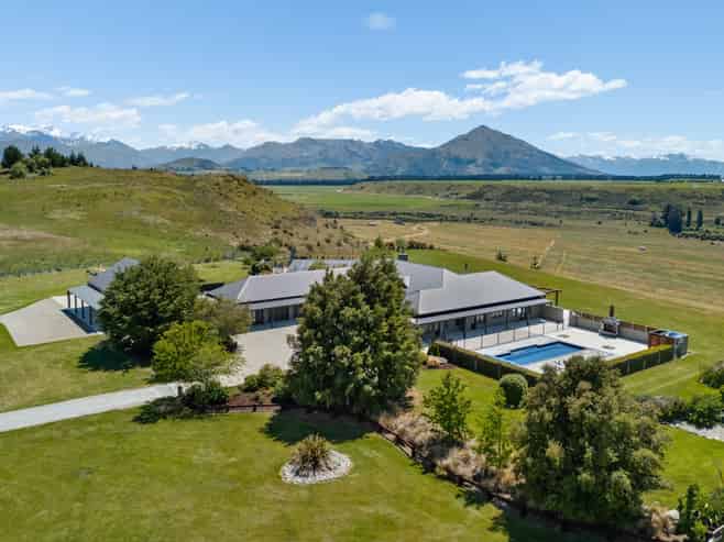 169 Stevenson Road, Wanaka