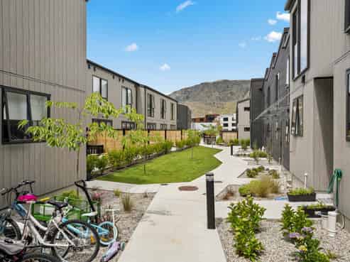 27/159 Arthurs Point Road, Arthurs Point