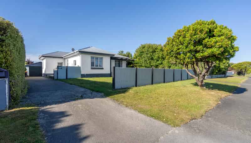 151 Dome Street, Newfield