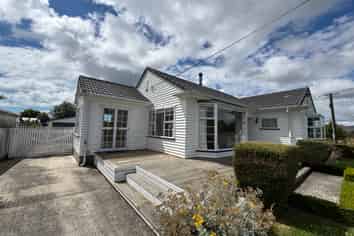 66 Dallington Terrace, Dallington