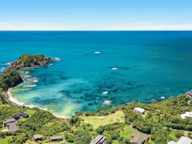 37B Dolphin Place, Tutukaka