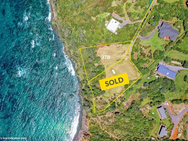 37B Dolphin Place, Tutukaka