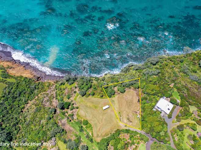 37B Dolphin Place, Tutukaka