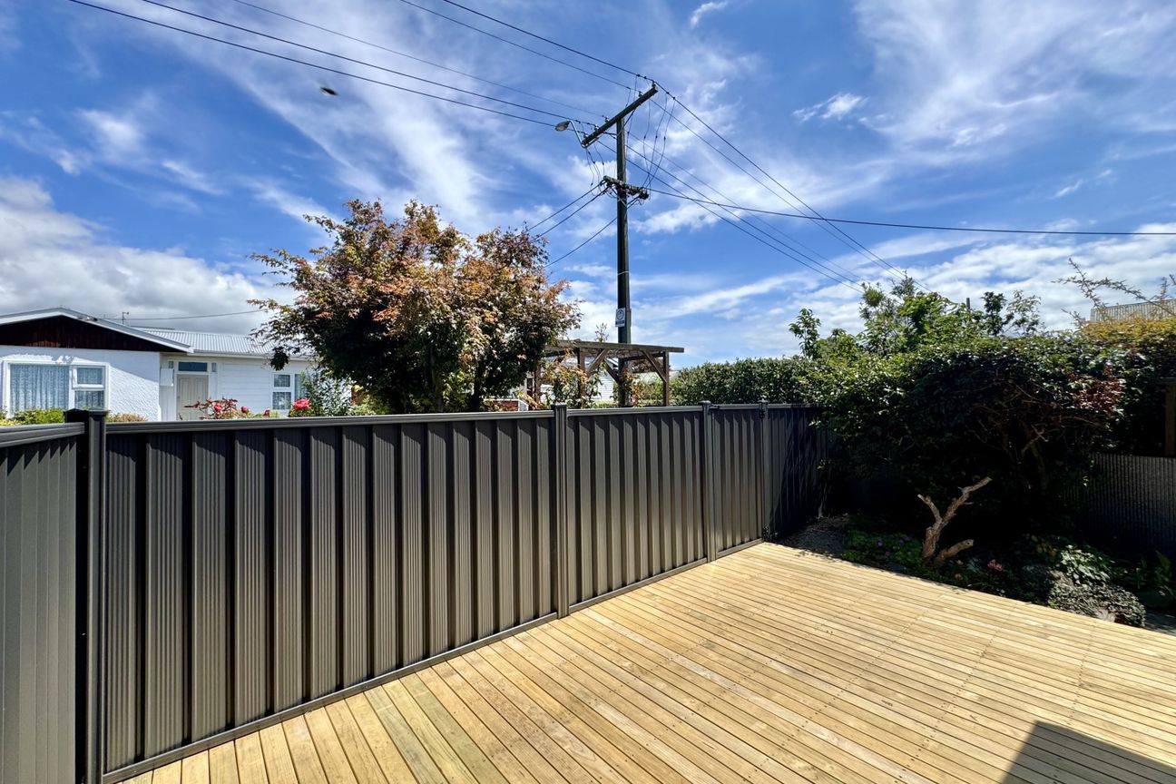 Renovated, Remodelled, Renewed - Easy Care – pohled 6