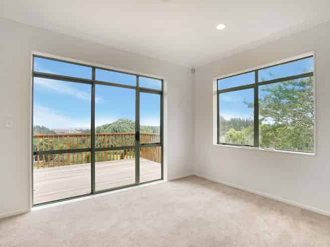 668 Redoubt Road, Flat Bush