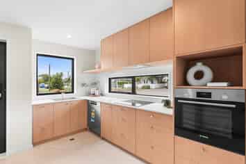 7C Gresford Street, Edgeware