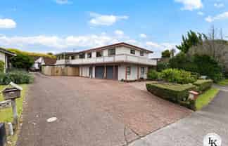 8 Carnoustie Drive, Wattle Downs