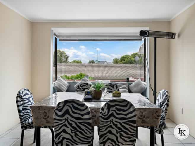 8 Carnoustie Drive, Wattle Downs