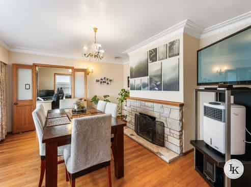 10 Hollinbrigg Place, Manurewa