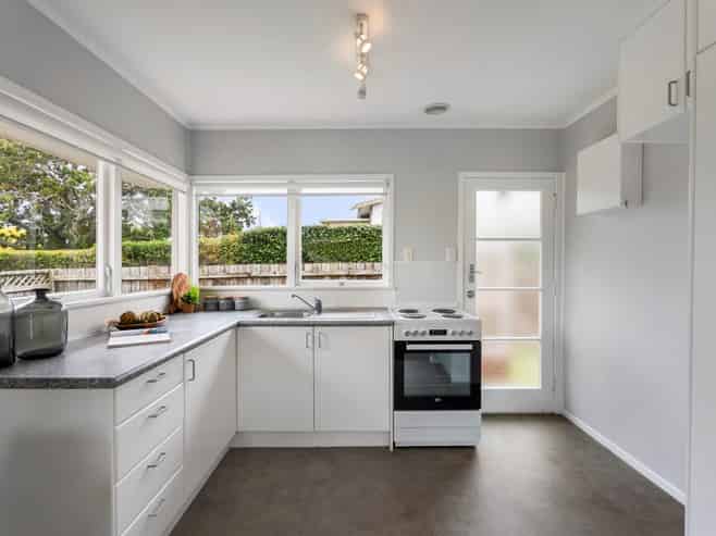 1/11 Dallinghoe Crescent, Milford