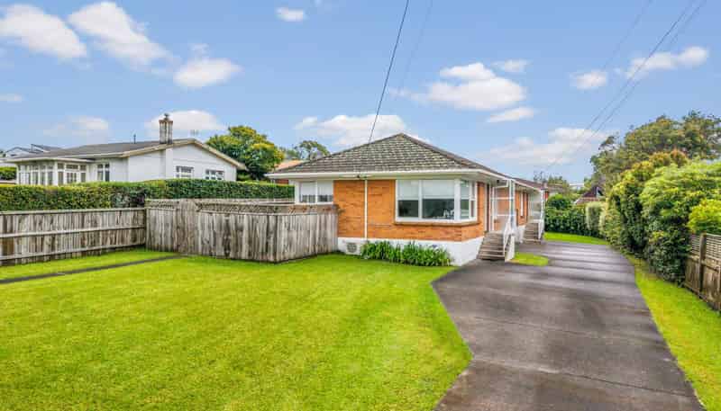 1/11 Dallinghoe Crescent, Milford