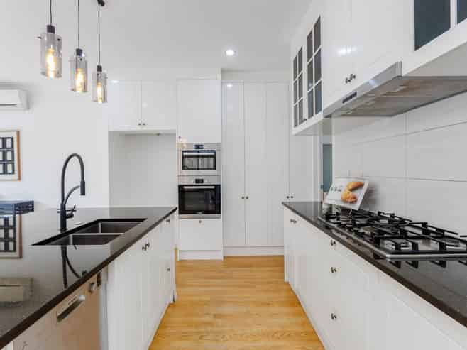 60 Huntington Park Drive, Greenhithe