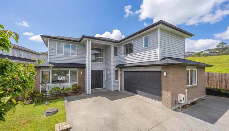 60 Huntington Park Drive, Greenhithe