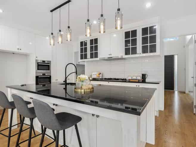 60 Huntington Park Drive, Greenhithe