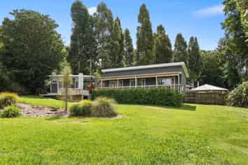 281 Spencer Road, Lake Tarawera