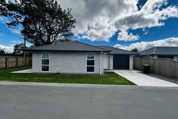 1/14 Makoura Road, Masterton