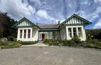 255 Fortification Rd, Kakanui