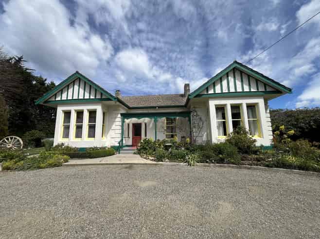 255 Fortification Rd, Kakanui