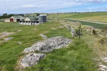 255 Fortification Rd, Kakanui