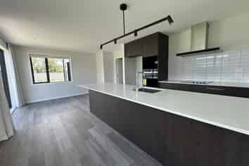 12 Sir Bob Charles Drive, Masterton