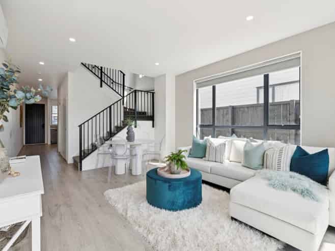 12 Serpent Road, Flat Bush