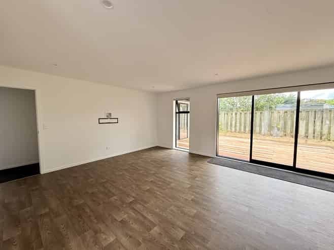 20B Tawa Street, Hilltop