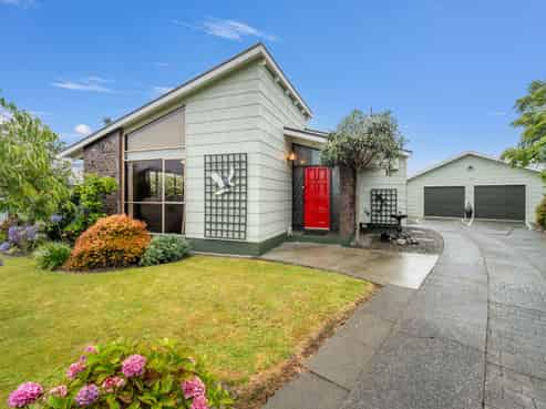 17 Akepiro Place, Tawhero