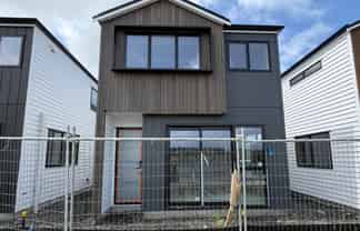 8 Honohono Avenue, Milldale