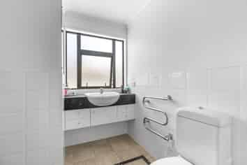 2C/118 Gladstone Road , Parnell