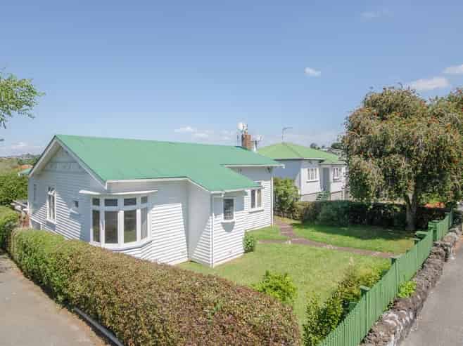 650 Sandringham Road, Sandringham