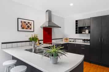 537 Ferguson Street, Terrace End