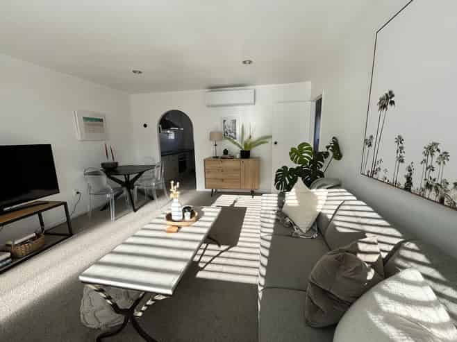 2/11 Browns Avenue, Pakuranga