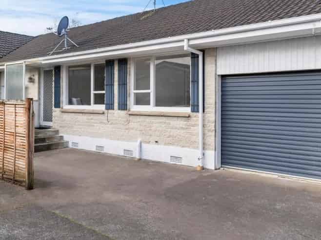 2/11 Browns Avenue, Pakuranga