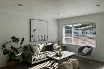 2/11 Browns Avenue, Pakuranga